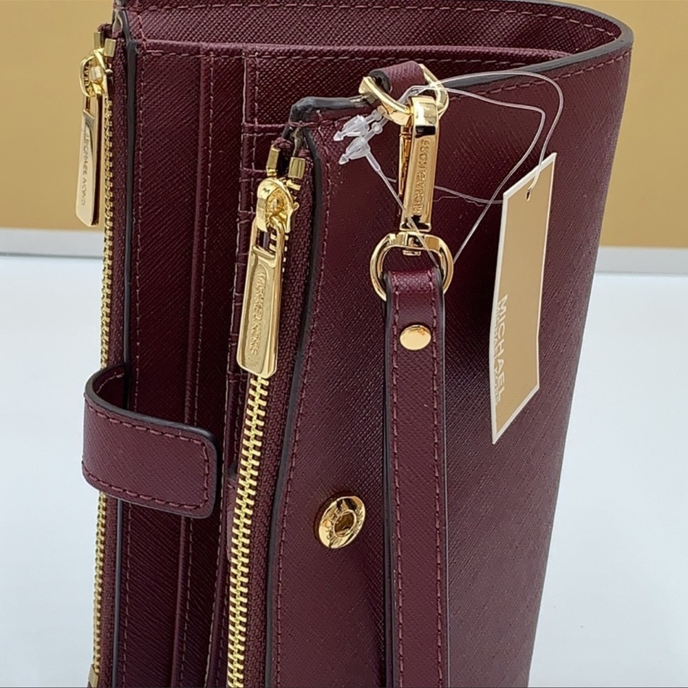 MICHAEL KORS LG DOUBLE ZIP WRISTLET DARK CHERRY MERLOT MULBERRY PHONE HOLDER NWT - Picture 12 of 16